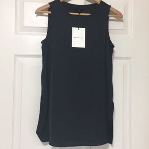 New with tag Who What Wear Black sleeveless top
